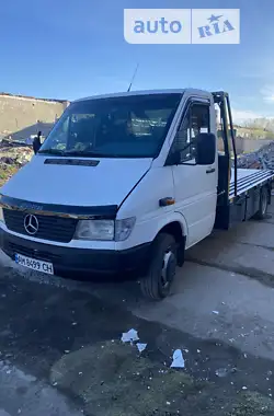 Mercedes-Benz Sprinter 1997 - пробег 550 тыс. км