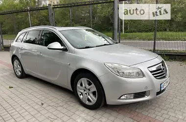 Opel Insignia 2010 - пробег 250 тыс. км