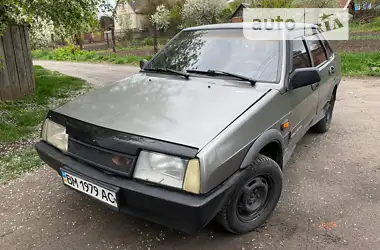 ВАЗ / Lada 21099 2002 - пробег 300 тыс. км