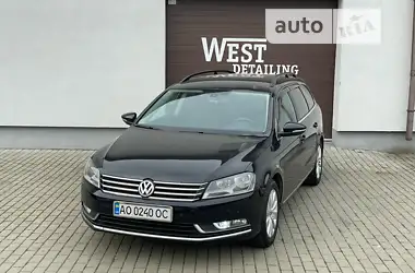 Volkswagen Passat 2011 - пробіг 215 тис. км