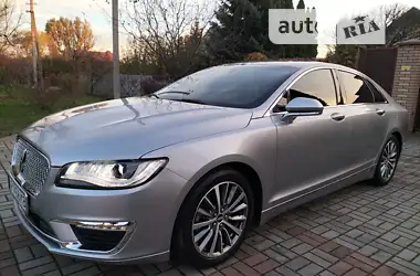 Lincoln MKZ 2020 - пробіг 27 тис. км