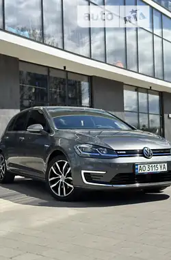 Volkswagen e-Golf  2019 - пробег 81 тыс. км