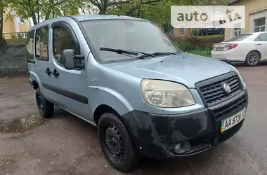 Fiat Doblo 2008 - пробег 303 тыс. км