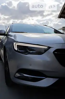 Opel Insignia 2017 - пробег 205 тыс. км