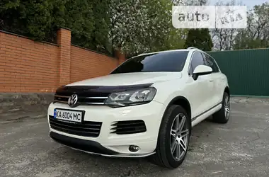 Volkswagen Touareg 2010 - пробег 295 тыс. км