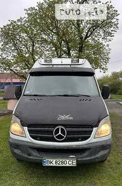 Mercedes-Benz Sprinter 2008 - пробег 460 тыс. км