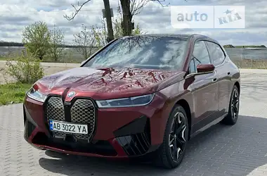 BMW iX 2021 - пробег 41 тыс. км