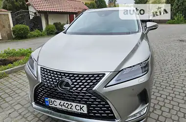 Lexus RX 2021 - пробег 65 тыс. км