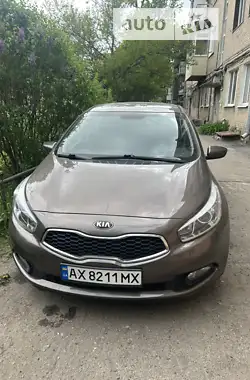 Kia Ceed 2013 - пробіг 151 тис. км