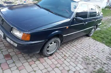 Volkswagen Passat 1989 - пробег 304 тыс. км