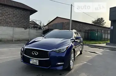 Infiniti QX30 2016 - пробег 42 тыс. км