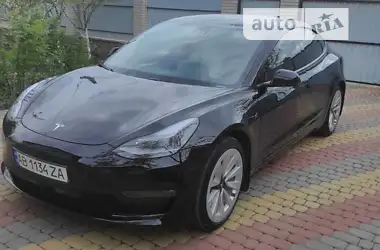 Tesla Model 3  2021 - пробіг 76 тис. км