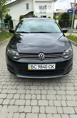 Volkswagen Polo 2011 - пробег 239 тыс. км