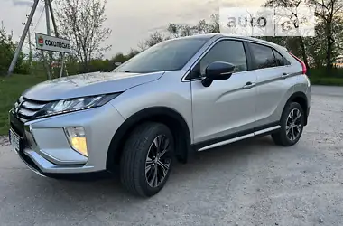 Mitsubishi Eclipse Cross 2018 - пробіг 101 тис. км