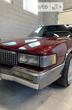 Cadillac DE Ville 1989 - пробіг 100 тис. км