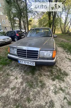 Mercedes-Benz E-Class 1991 - пробіг 331 тис. км