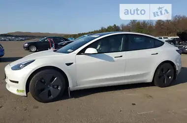 Tesla Model 3 2023 - пробіг 26 тис. км