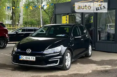 Volkswagen Golf 2015 - пробіг 92 тис. км