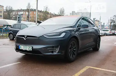 Tesla Model X 2019 - пробіг 75 тис. км