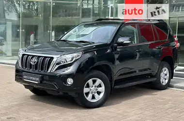 Toyota Land Cruiser Prado 2016 - пробег 253 тыс. км