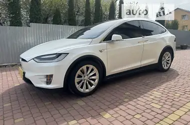 Tesla Model X 2016 - пробег 80 тыс. км