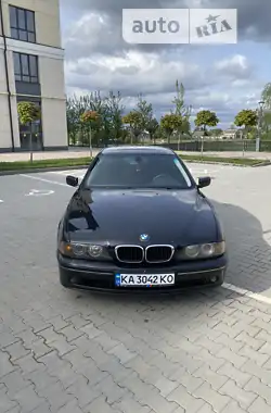 BMW 5 Series 2000 - пробіг 240 тис. км