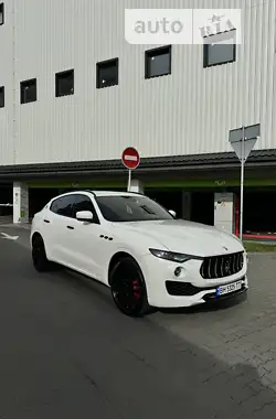 Maserati Levante 2016 - пробег 79 тыс. км