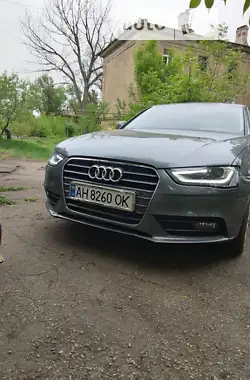 Audi A4 2013 - пробіг 208 тис. км