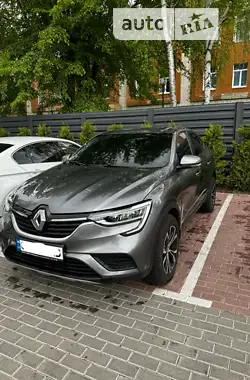 Renault Arkana 2020 - пробег 53 тыс. км