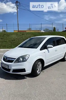 Opel Zafira 2007 - пробіг 230 тис. км