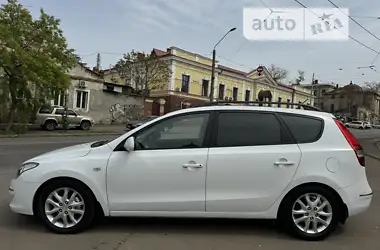 Hyundai i30 2010 - пробіг 232 тис. км