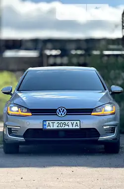 Volkswagen e-Golf 2019 - пробіг 126 тис. км