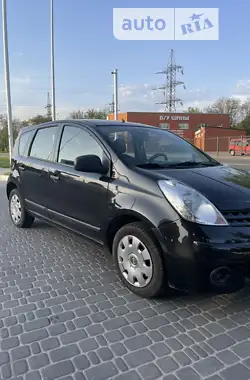 Nissan Note 2008 - пробіг 220 тис. км