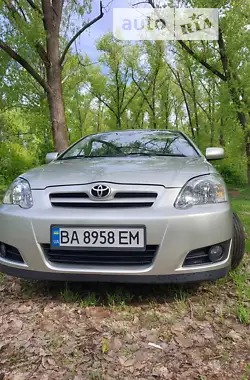 Toyota Corolla 2006 - пробіг 140 тис. км