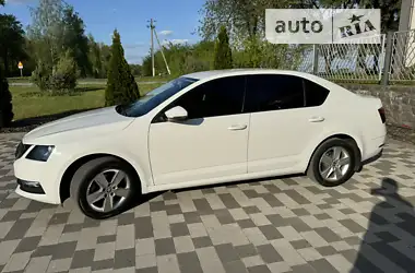 Skoda Octavia 2019 - пробег 101 тыс. км