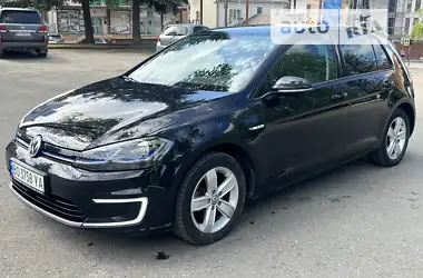 Volkswagen e-Golf  2018 - пробіг 105 тис. км