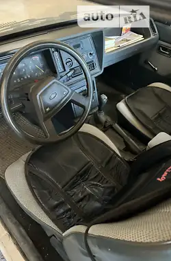 Ford Granada 1981 - пробег 300 тыс. км