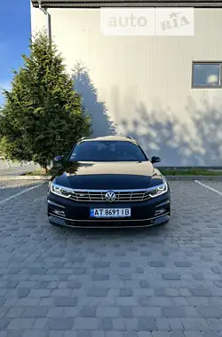 Volkswagen Passat 2019 - пробіг 160 тис. км