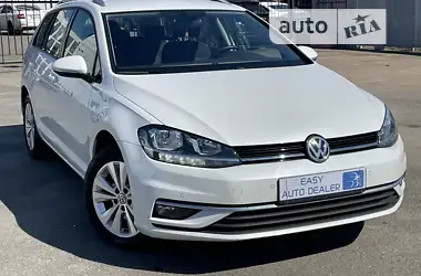 Volkswagen Golf  2017 - пробіг 205 тис. км