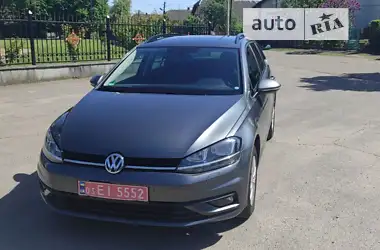 Volkswagen Golf 2018 - пробіг 209 тис. км