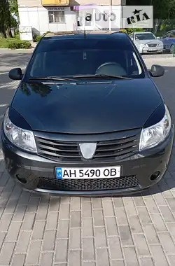 Dacia Sandero 2008 - пробіг 185 тис. км