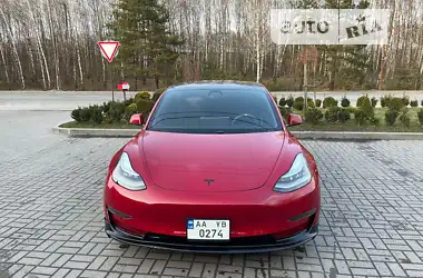 Tesla Model 3 2020 - пробег 66 тыс. км