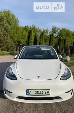 Tesla Model Y 2020 - пробег 80 тыс. км