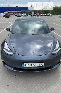 Tesla Model 3  2020 - пробіг 62 тис. км