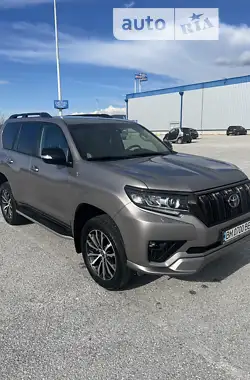 Toyota Land Cruiser Prado 2021 - пробіг 40 тис. км