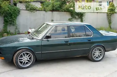 BMW 5 Series 1983 - пробіг 250 тис. км