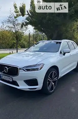 Volvo XC60 2018 - пробег 44 тыс. км