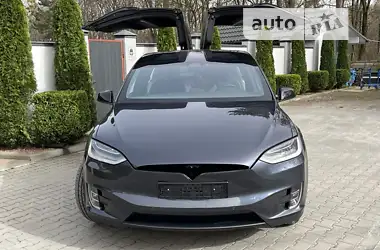 Tesla Model X 2020 - пробег 87 тыс. км