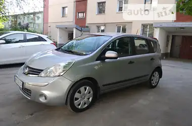 Nissan Note 2012 - пробег 141 тыс. км