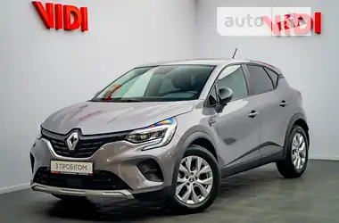 Renault Captur 2021 - пробег 15 тыс. км